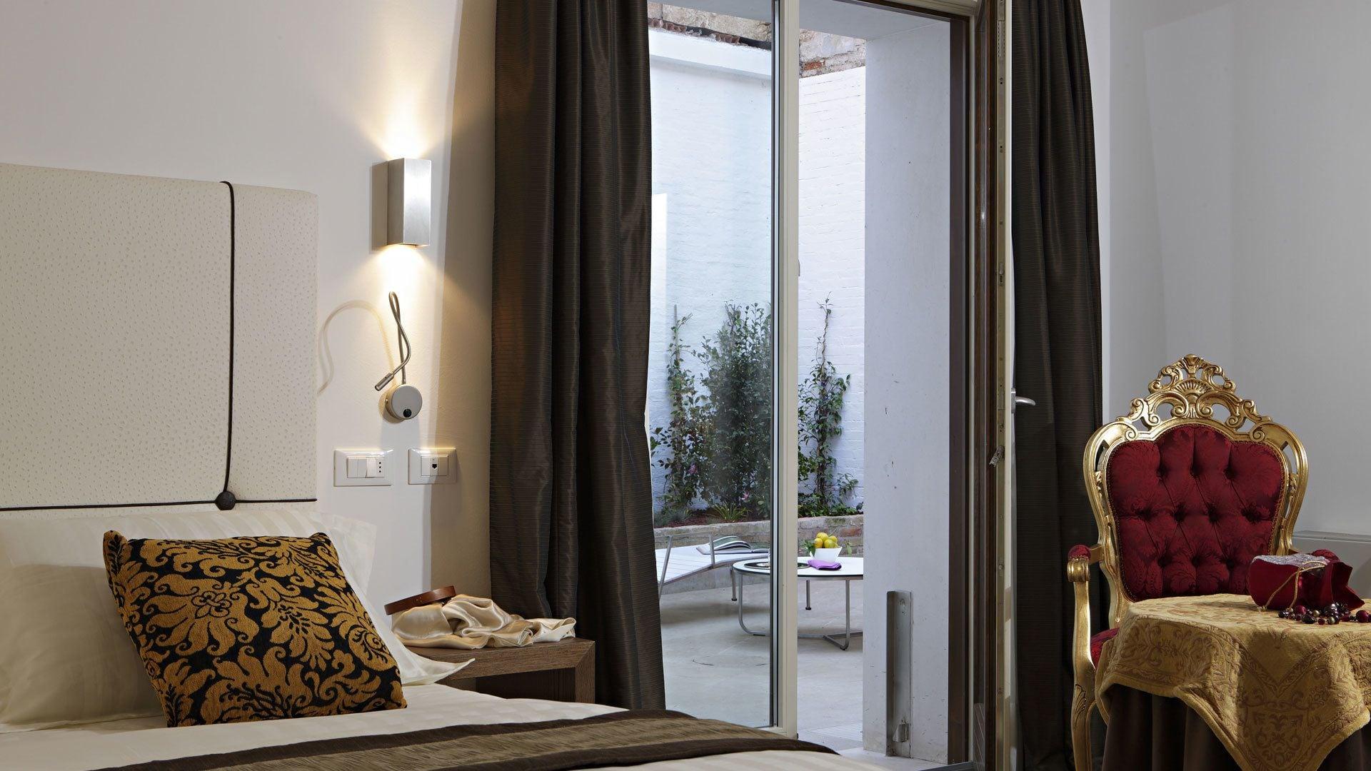 Al Canal Regio - Guest House Venice Exterior photo