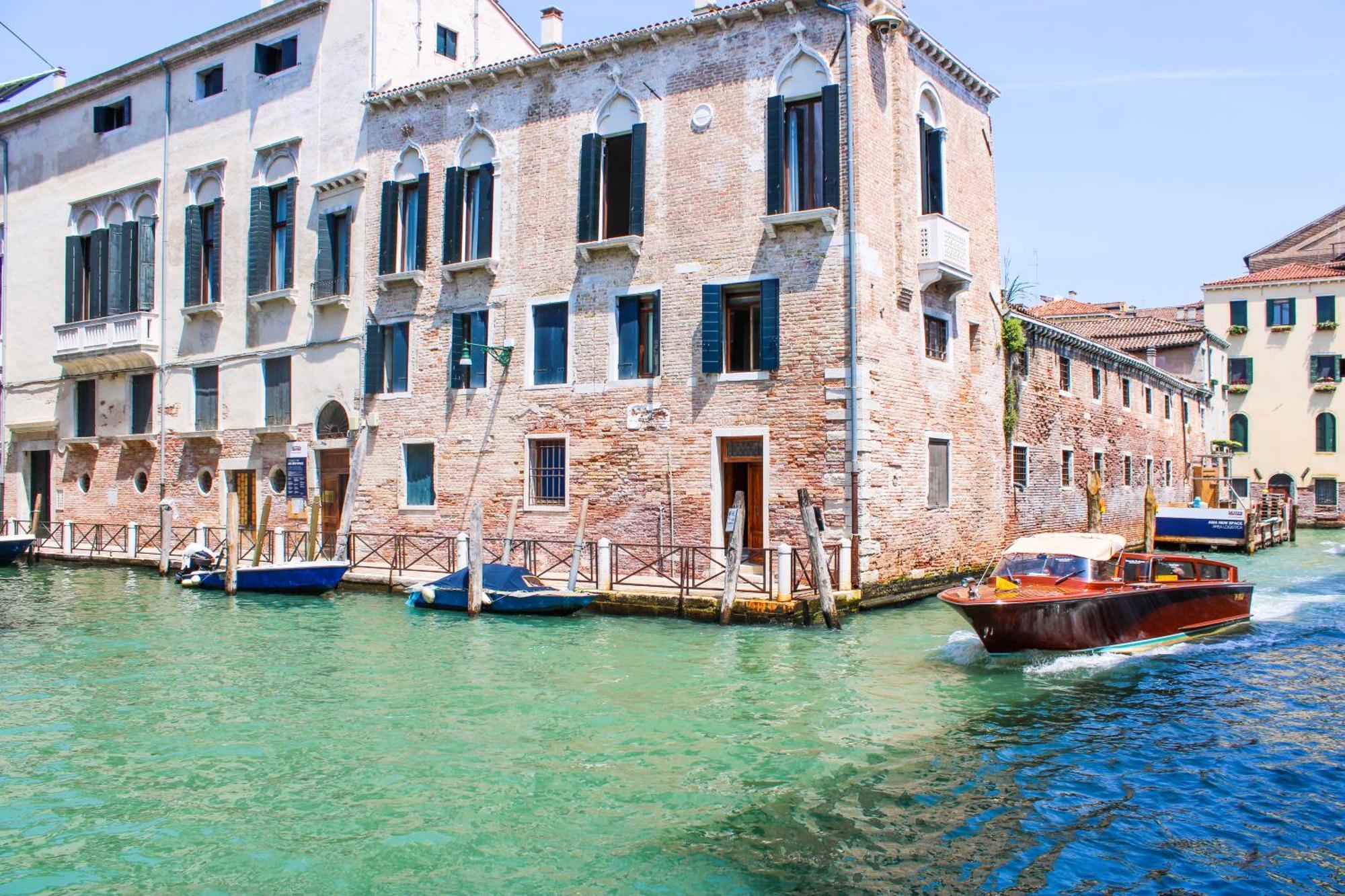 Al Canal Regio - Guest House Venice Exterior photo